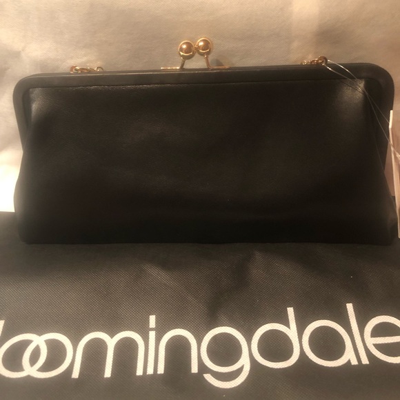 NWT Bloomingdales Aqua Black Leather Snap Clutch with Detachable Gold Chain